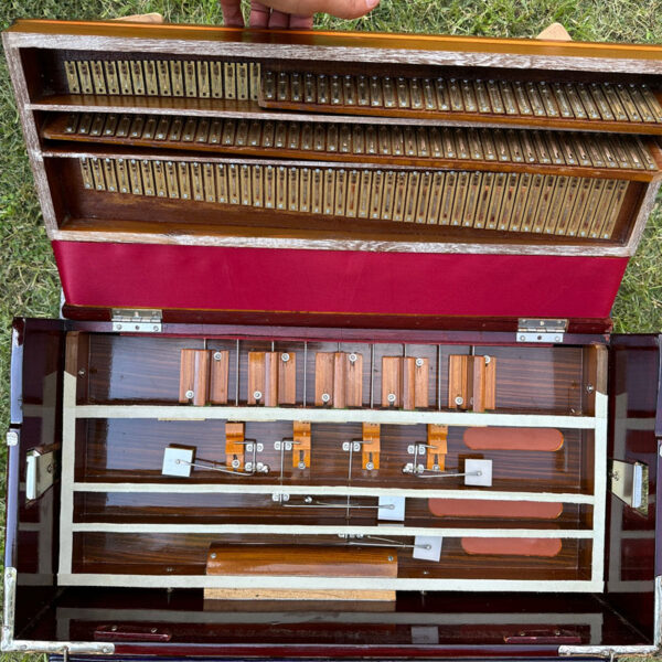 Scale Changer Harmonium - Image 21